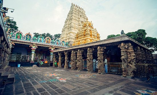 Hyderabad To Mallikarjuna Jyotirling Cabs